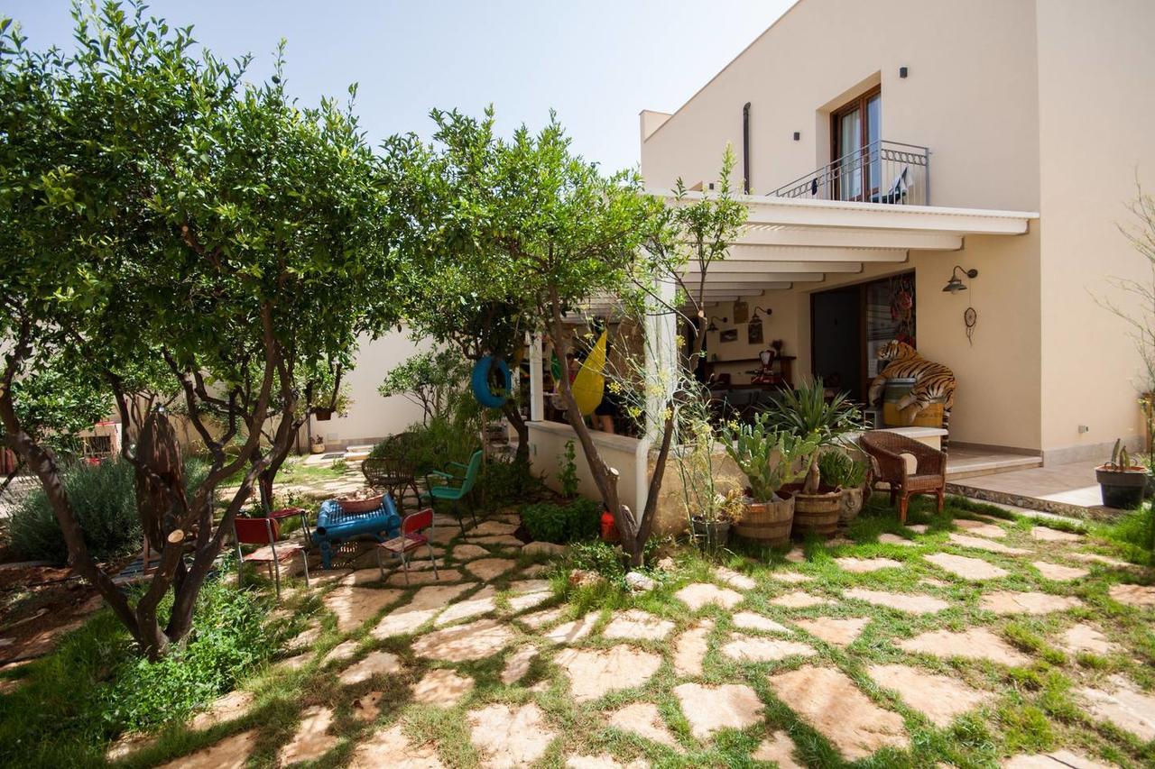 Timbuktu Hostal *